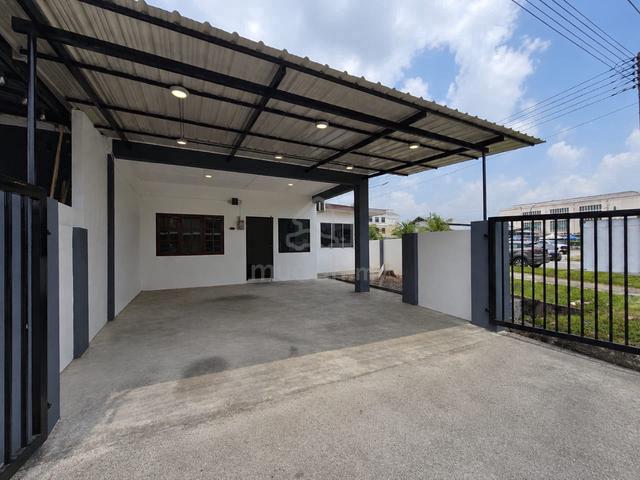 100% Loan Samarindah Single Storey Corner 1