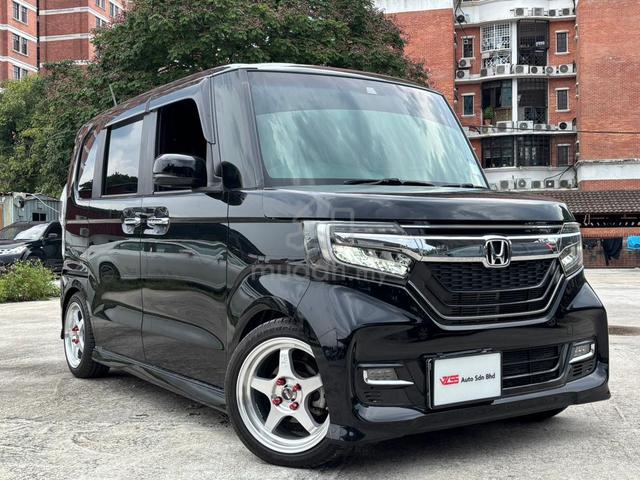 Honda N BOX 0.7 CUSTOM GL TURBO Power door - 1