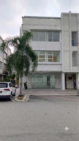 Endlot Ground Floor Shop 32x80, Bandar Bukit Raja, Klang 1