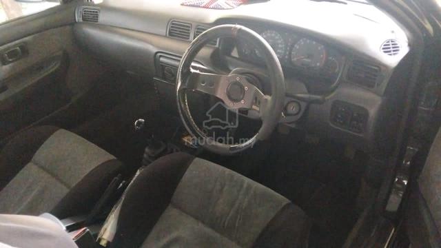 2000 Nissan SENTRA 1.6 GLi SUPER SALOON (M) - 2