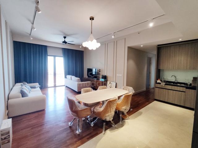 Straits Residences @ Seri Tanjung Pinang 1