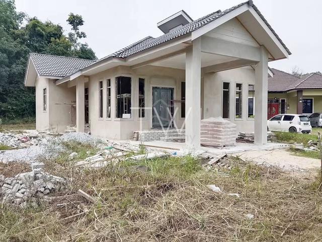 Banglo chabang empat tumpat 1
