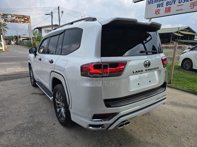 2023 Toyota Land Cruiser 300 GR-Sport 3.5 Petrol - 5