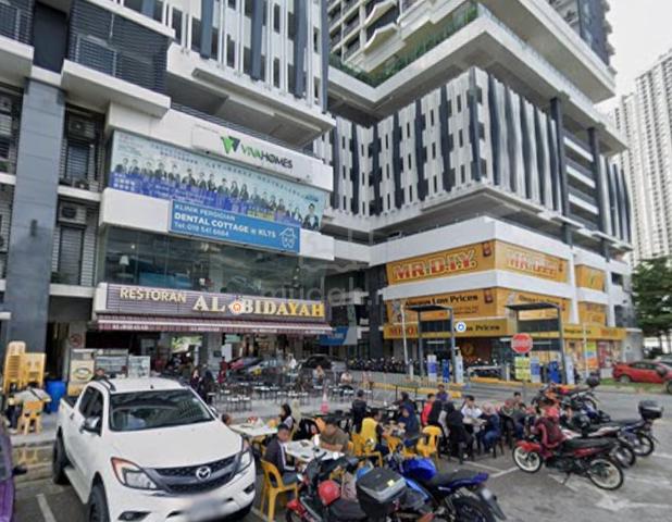 KL Traders Square Shop office 3 storey good ROI 4.7% 1