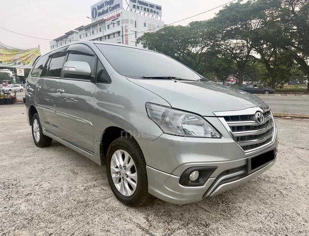 Toyota INNOVA 2.0 G (A) - 1