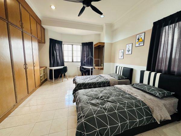 Big Promotion Master Room Scot Pine 5min Walk UTAR Kampus Sungai Long 1