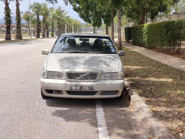 1999 Volvo S70 2.0 T (A) - 1