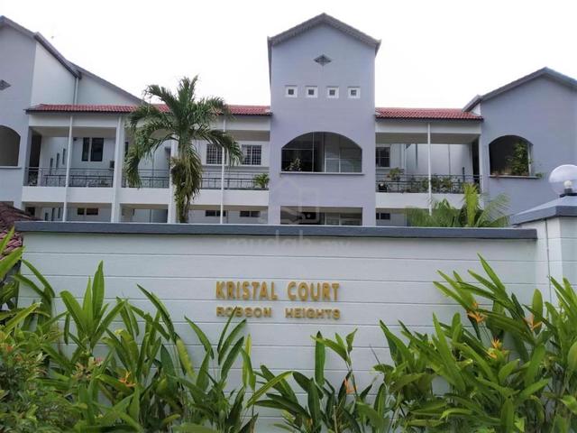 Kristal Court 1