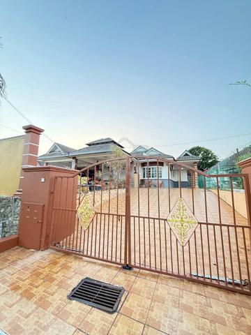 Single Storey BUNGALOW, Taman Lavender Heights, Senawang, Seremban 1