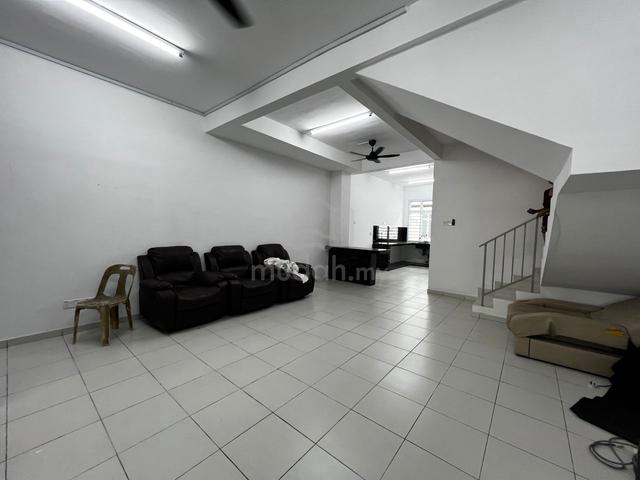 For Rent - Senai Scientex Utama @ Senai  4 Bedroom 3 Bathroom 1