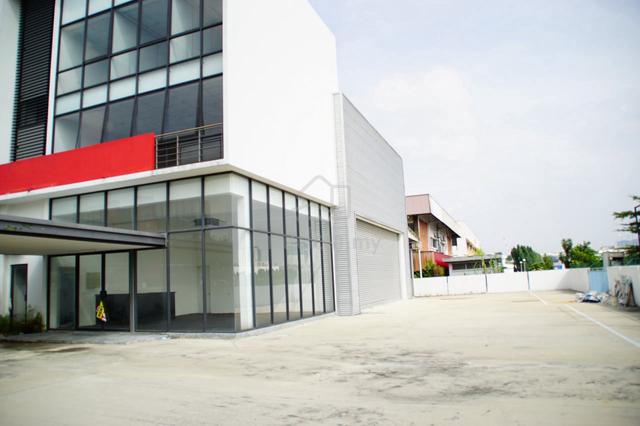Factory Warehouse 3 Storey Semi D Non Bumi Unit 1