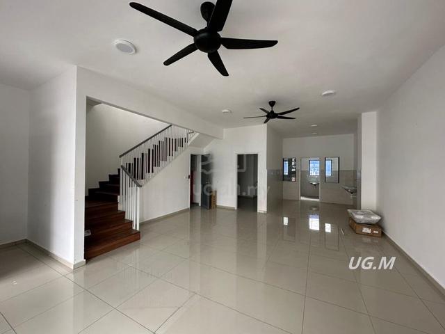 Bywater Setia Utama Setia Alam 2 Storey 22x70 Partially Furnished 1