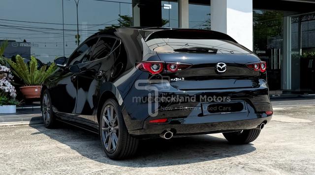 2025 Mazda 3 1.5 (A)Liftback 2.XX % Intst Preowned - 2