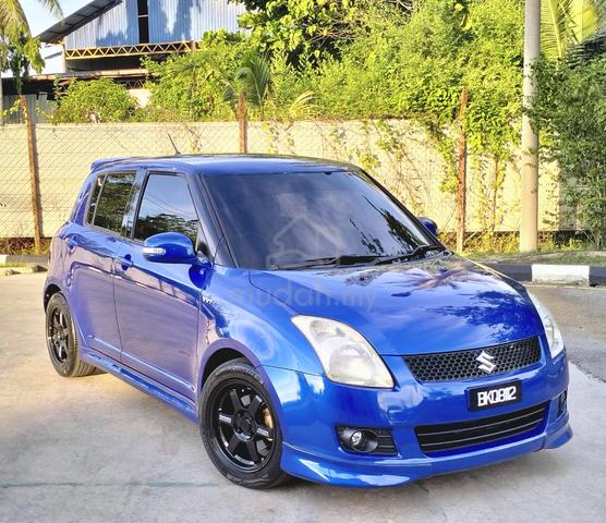 2010 Suzuki SWIFT 1.5 PREMIER (A) - 2