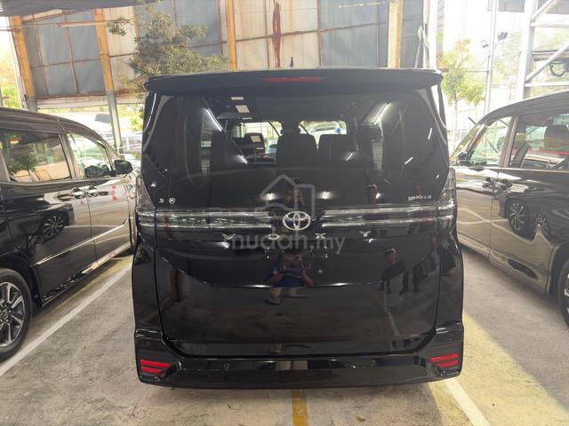 2022 Toyota VOXY 2.0 S-Z - 3