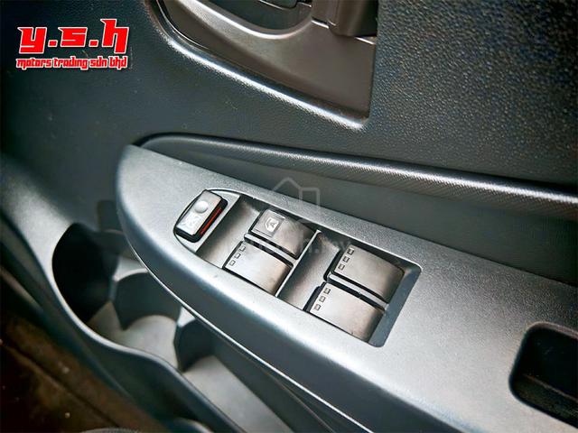 2016 Perodua AXIA 1.0 E MY14 B200 (M) - 4