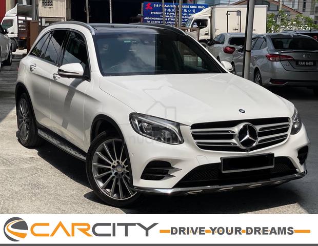 2017 Mercedes Benz GLC250 4MATIC 2.0 - 1Y WARRANTY - 2