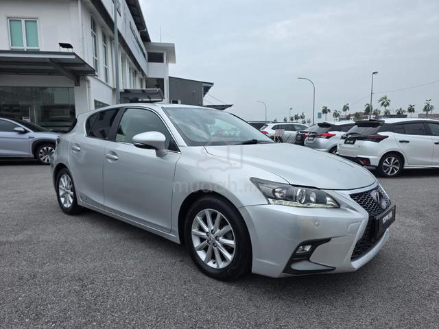 2013 Lexus CT200H 1.8 (HYBRID) (A) - 2