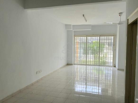 Taman Ampang Jajar | 3 Storey Terrace | Permatang Pauh | Butterworth 1