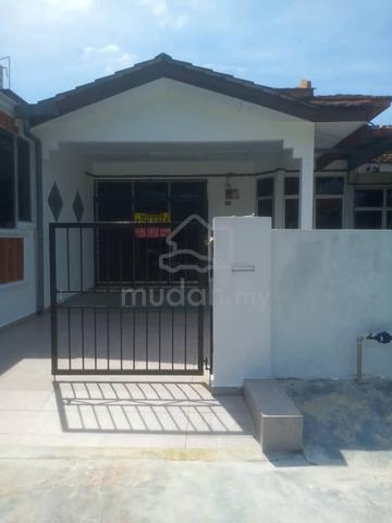 (PRICE DROPPED!!) 1-sty Terrace House in Bandar Rinching for Sale 1