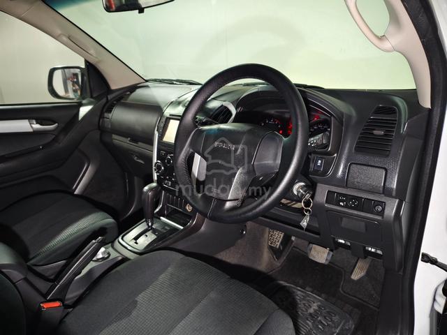 2017 Isuzu D-Max 2.5 4X4 (A) 5-Years Warranty - 5