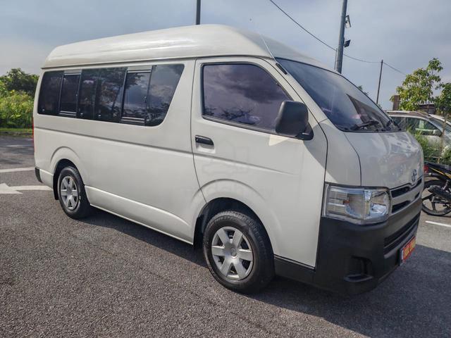 2013 Toyota HIACE 2.5 FACELIFT (M) - 1