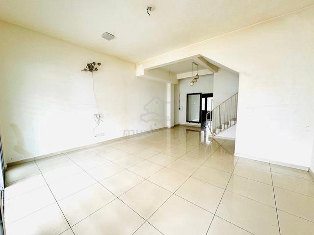 [PHASE 3] 2 Sty Terrace , Acacia Park , Tasik Puteri, Garden height 1