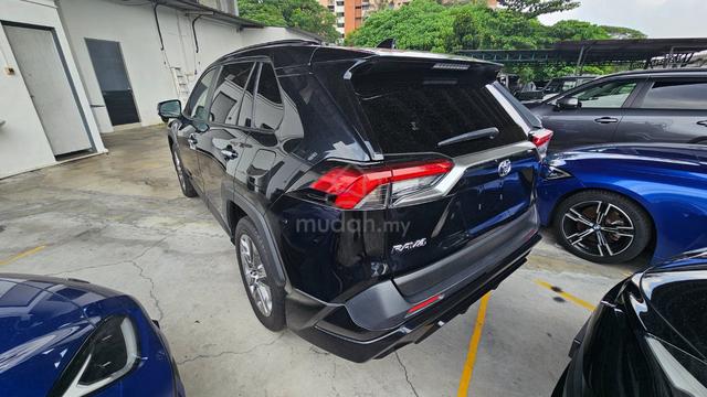 2022 TOYOTA RAV4 2.0 GDR 4.5A 19k km Full Spec - 4