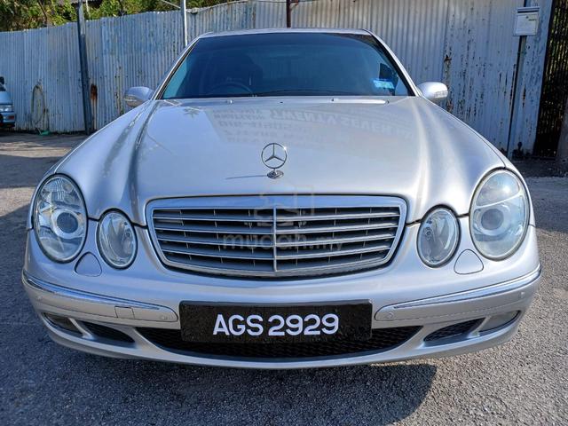 Black interior 2005 Mercedes E200 K (CKD) 1.8 (A) - 3