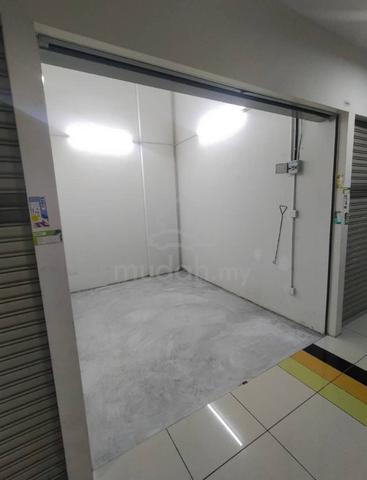 One Shamelin Mall retail shop at ground floor for rent 1