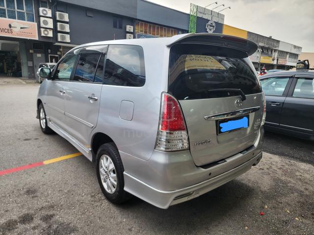 2010 Toyota INNOVA 2.0 G FACELIFT (A) facelift - 4