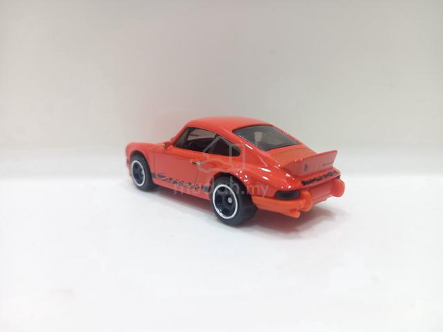 Hot Wheels Porsche 911 Carrera RS 2.7 (Orange) Car - photo 4 of 6
