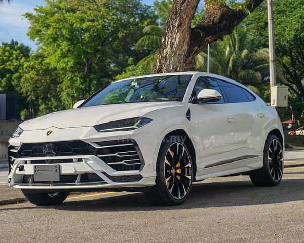 RARE 4 EXECUTIVE SEAT 2022 Lamborghini URUS 4.0 - 2