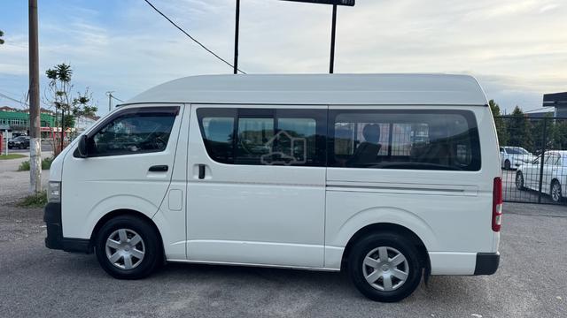 2013 Toyota HIACE 2.7 WINDOW HIGH ROOF(M) PETROL - 2