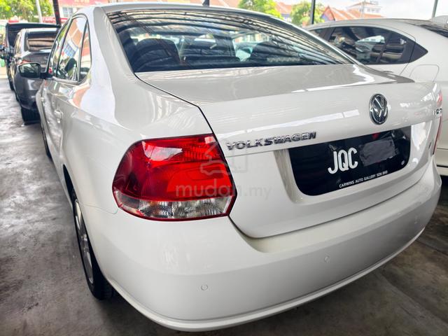 2015 Volkswagen POLO 1.6 FACELIFT (A) - 3