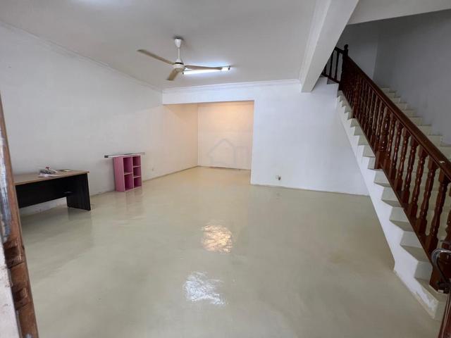 Permas Jaya / Double Storey / Below Market / Low Deposit 1