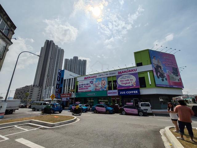 PJ Taman Medan Main road 4 stry shop near school condos watson zus 99 1