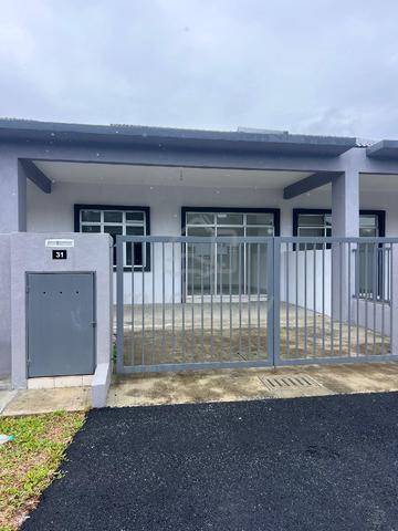 RUMAH SEWA Olak Lempit, Banting, Dengkil 1