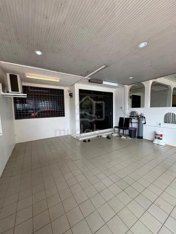 Rumah Kembar 2 Tingkat Untuk Disewa 1