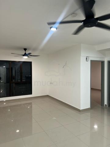 Avia Plus, Bandar Country Homes 1
