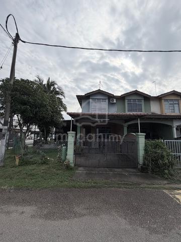 Corner Lot House Jln Helang Tmn Scientex 1