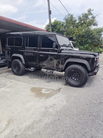 Land Rover DEFENDER 2.5 110 (M) - 4