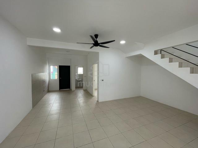 2 Sty Link Home Iringan Bayu Seremban Ready Move In Seremban 2 1