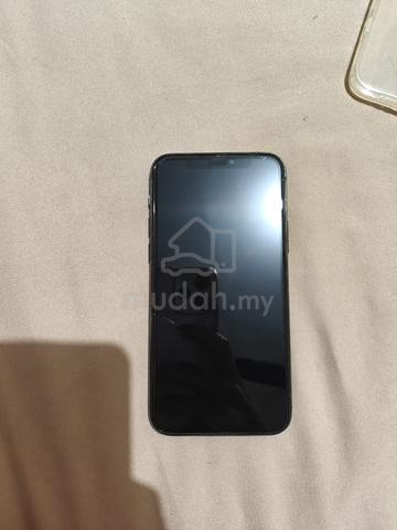 Iphone 11 PRO 256GB - photo 2 of 5