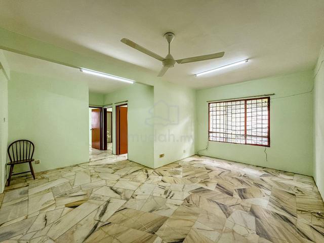 Residensi Warnasari 1