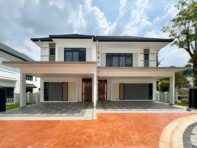 BRAND NEW Double Storey Semi-D ENDLOT House@ Arundina Setia Eco Park 1