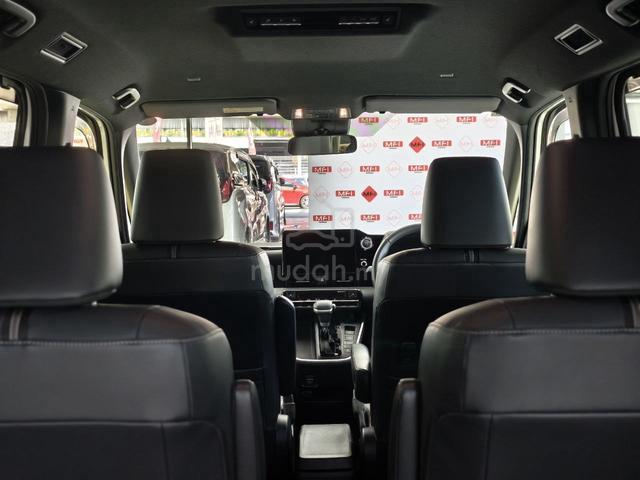 2023 Toyota Noah S-Z 1986 Cc Pearl White - 4