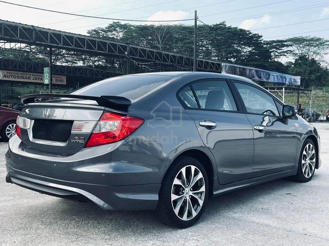2014 Honda CIVIC 2.0 NAVI FACELIFT (A) - 4