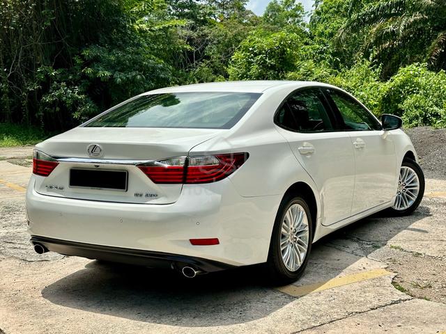 2015 Lexus ES250 2.5 LUXURY FACELIFT (A) - 2