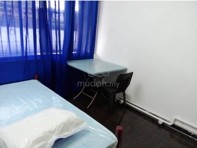 Fully Furnished Kuala Lumpur Brickfields Room For Rent 1